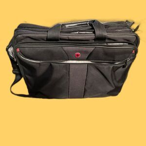 Wenger SwissGear The Insight 16-Inch Laptop Case - Tablet Compartment, Black